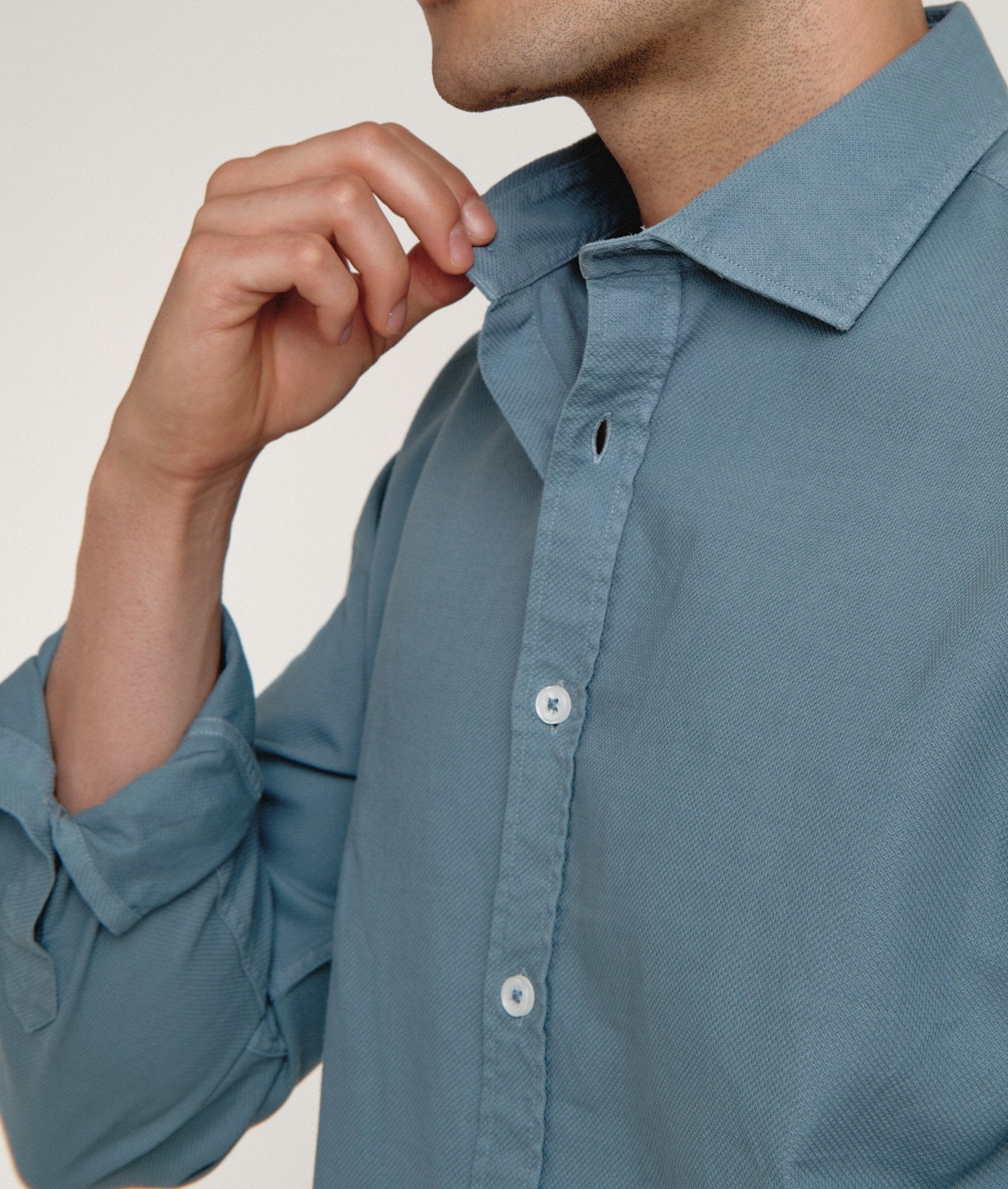 Camisa Nomad Estructura Azul Empolvado - Sohhan