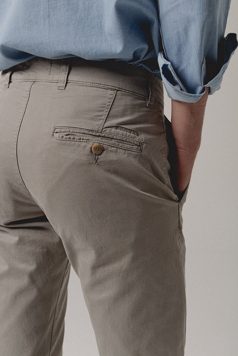 Pantalón Chino Pinza Paul Gris Verdoso - Sohhan