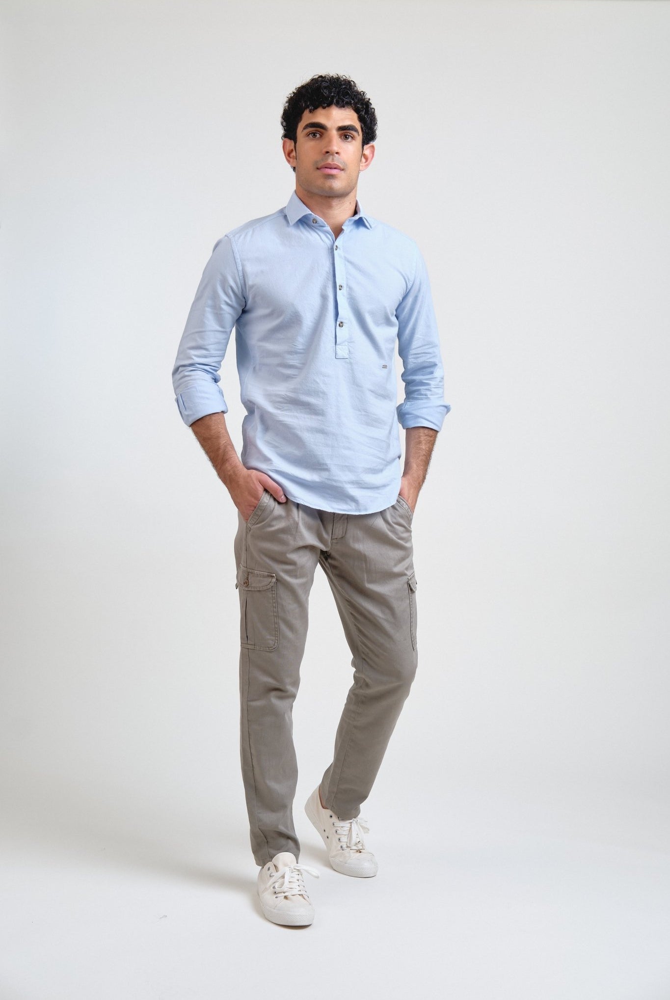 Polera Essential Oxford Celeste - Sohhan