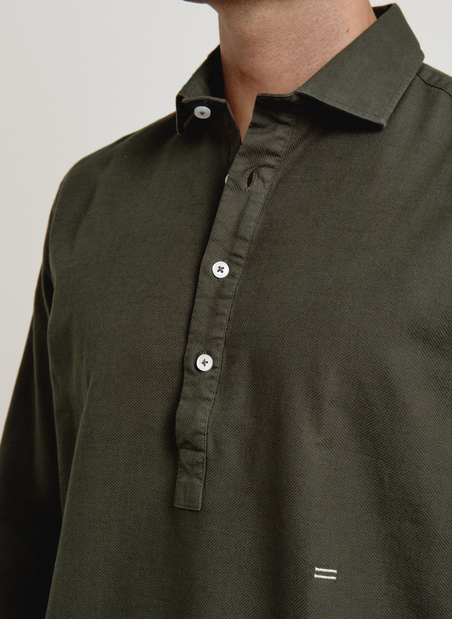 Polera Ethan Estructura Verde Bogotá - Sohhan