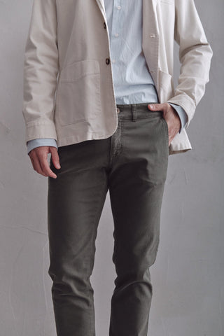 Idol Kakhi Chino Pants - Sohhan
