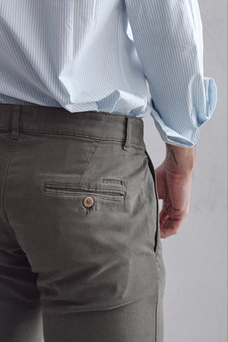 Idol Kakhi Chino Pants - Sohhan