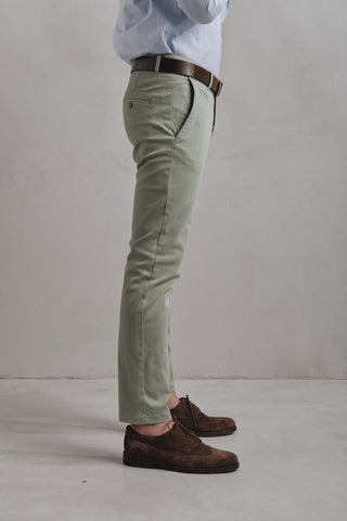 Idol Green Chino Pants - Sohhan
