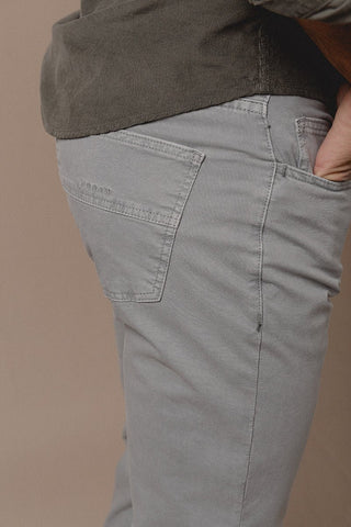 Pantalón Cinco Bolsillos Bruce Gris - Sohhan