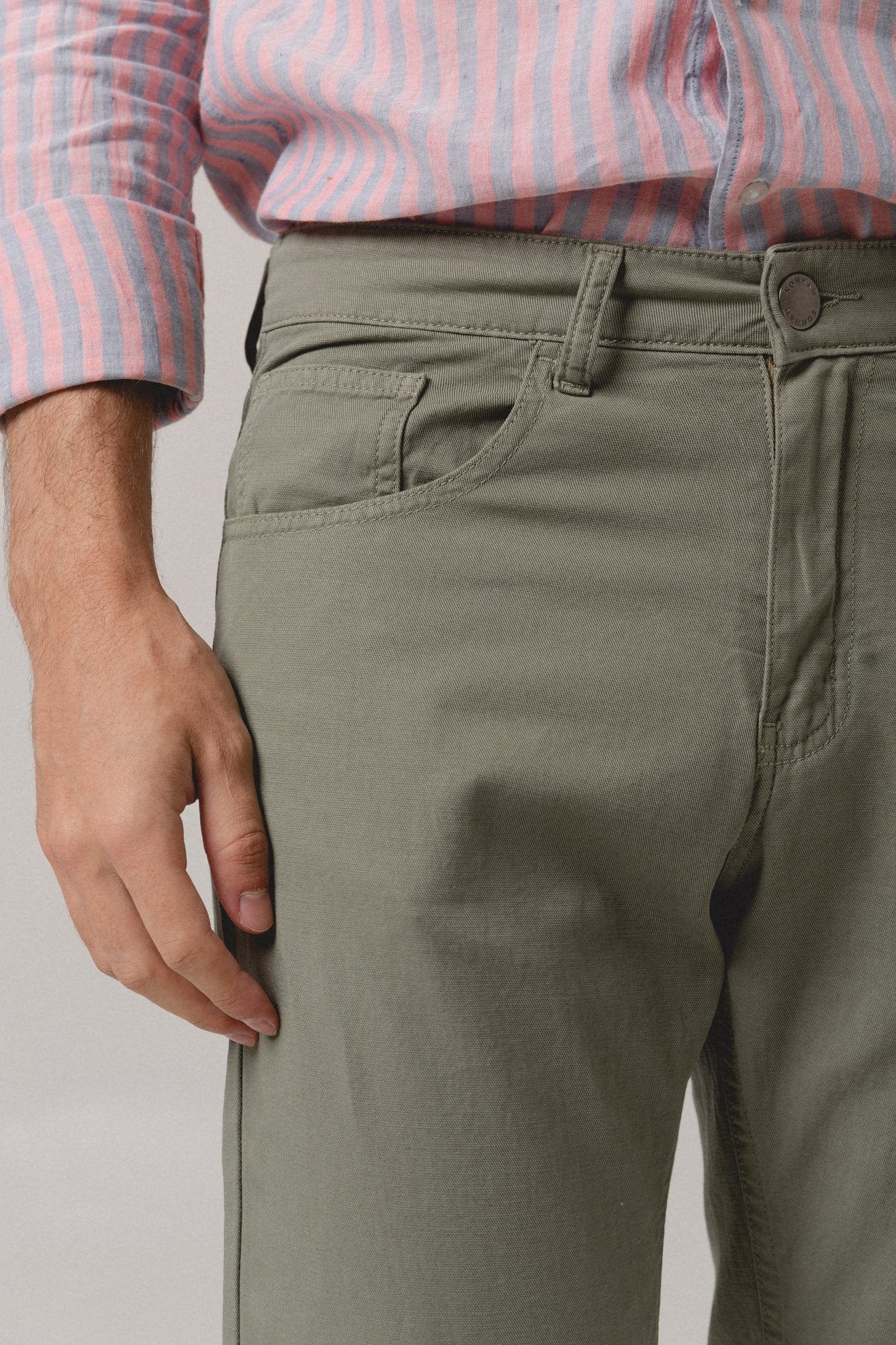 Pantalón Cinco Bolsillos Gabardina Verde - Sohhan